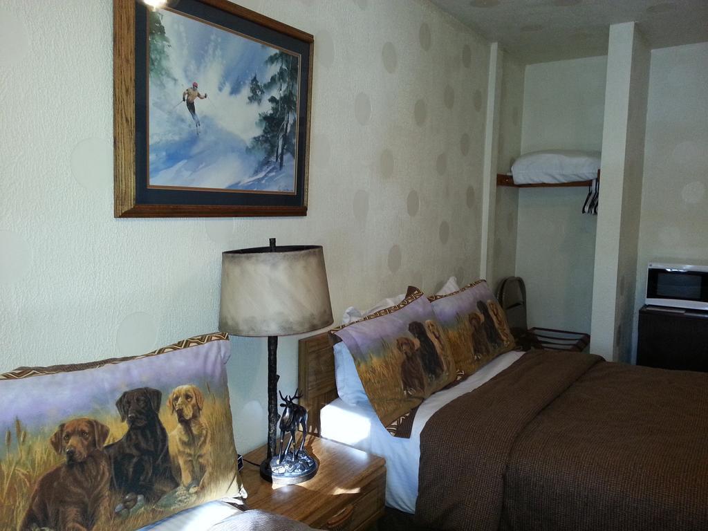 Innsbruck Lodge แมมมอธ เลกส์ ภายนอก รูปภาพ